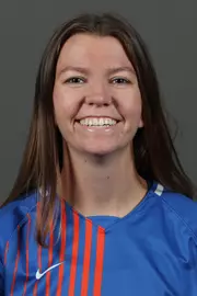 Rhodes_Maddy_Soccer_Headshot_230726_1740_