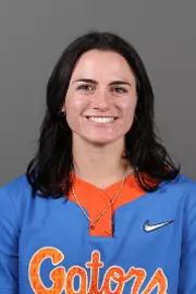 GoelzAvery_Softball_Headshot_230906_4798_MaddieWashburn.jpg