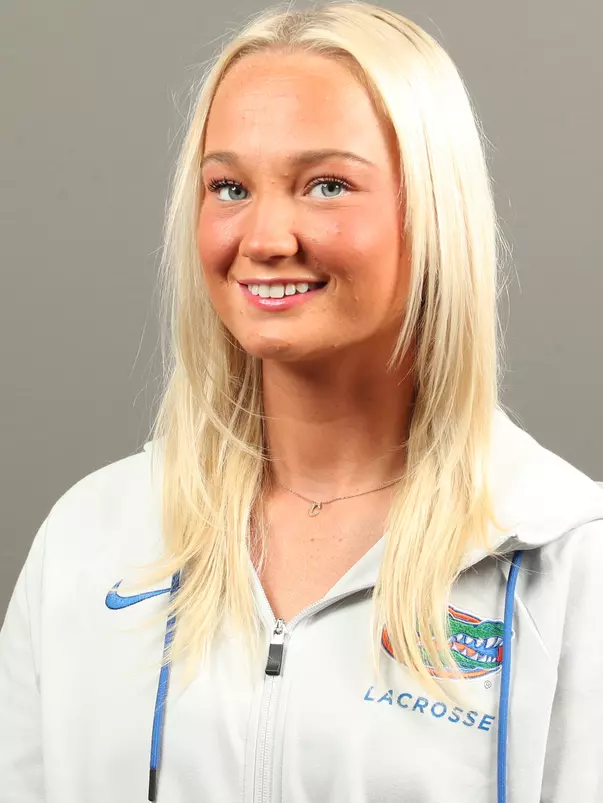 Cali Bishop Headshot