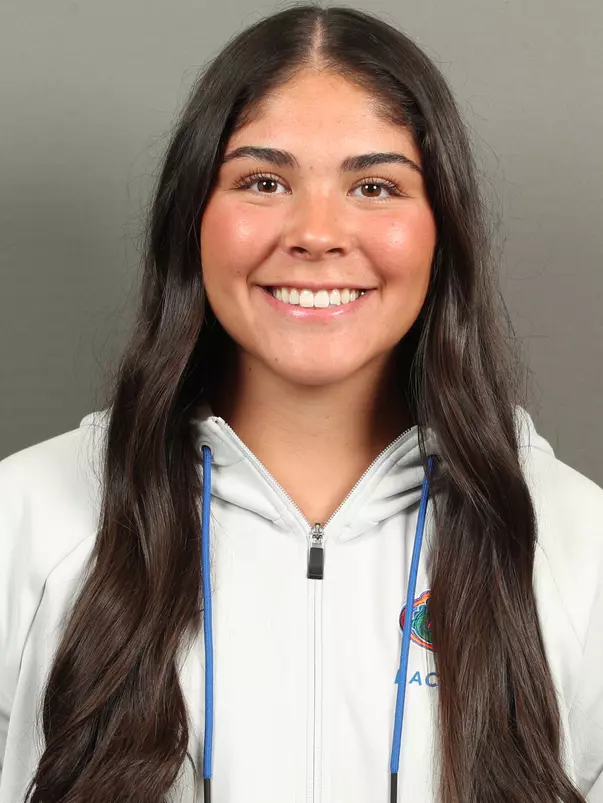 Theresa Bragg Headshot