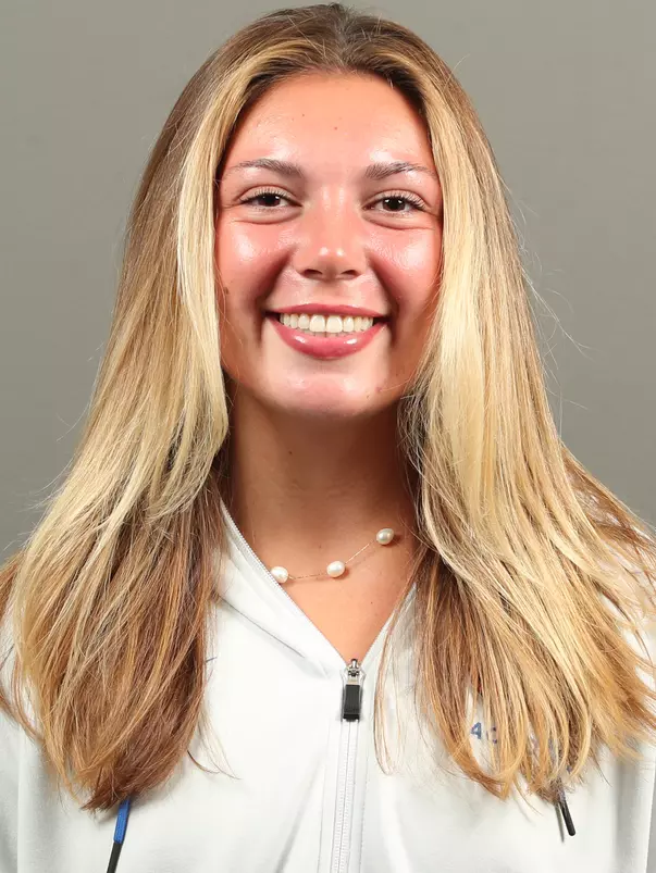 Colleen Ryan Headshot