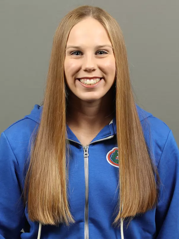 Kenleigh Cahalan Headshot