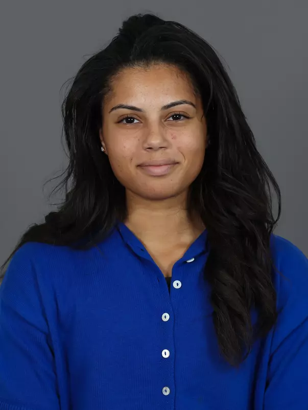 Avery Liggon Headshot