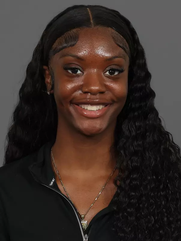 Mynaesia Speights - Football Intern