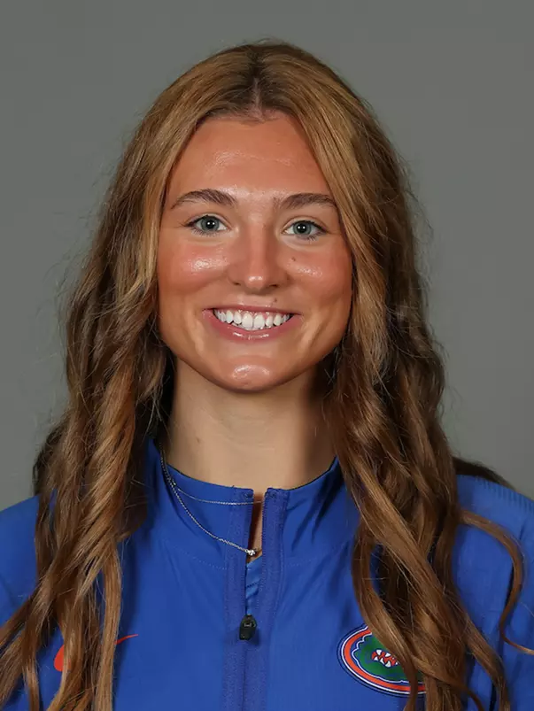 Madi Gravlee - Volleyball