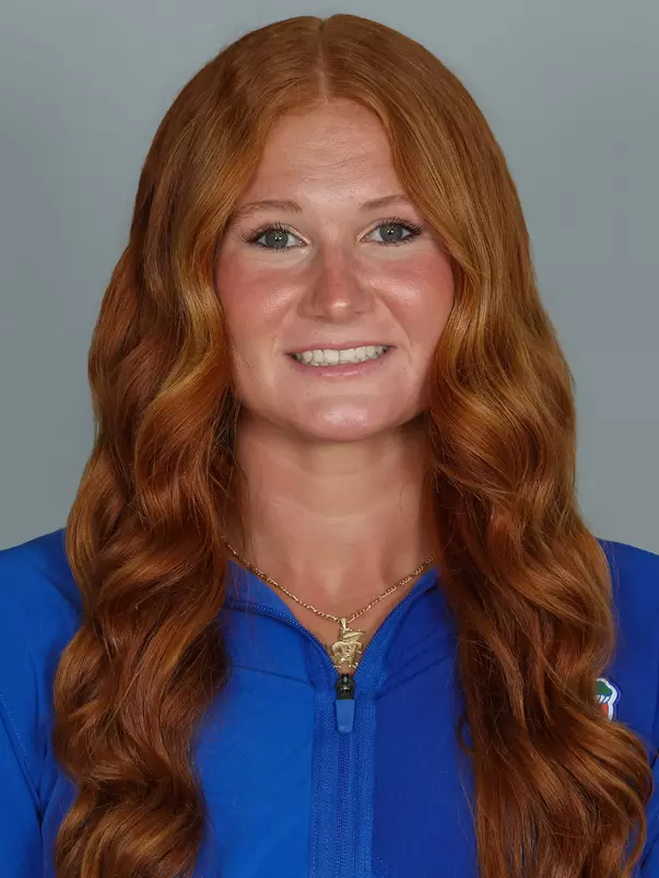 Katelynn Oxley Headshot