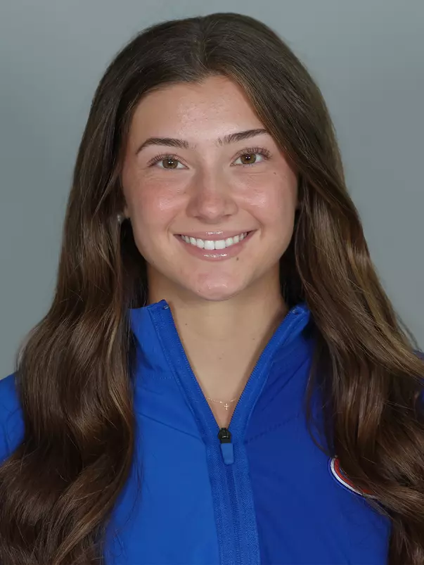 Nina Carcone Headshot