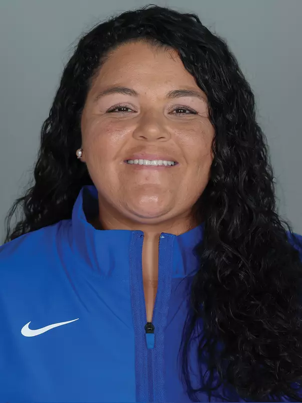 Stephanie VanBrakle Prothro Headshot