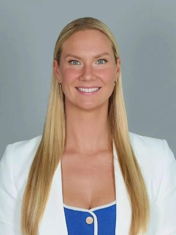 Chelsea Piper Headshot