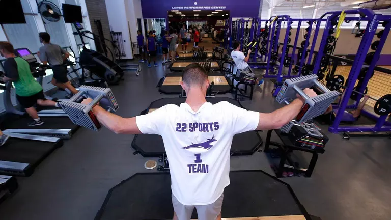 Fitness Challenge Builds More Than One Community at GCU