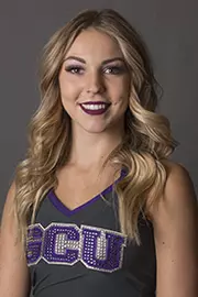 Mikayala Carender Headshot