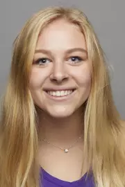 Priem, Esmee Headshot