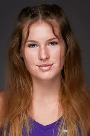 Delaney Sluis Headshot