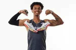 De Moica flexes during media day