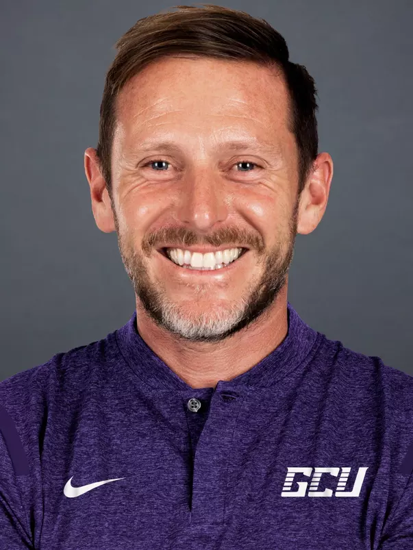 Jamie Davies Headshot