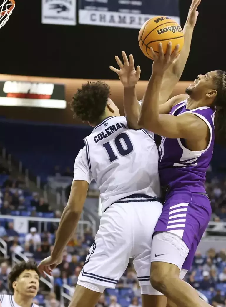 Reno, NV Jan. 27, 2026: The Lopes fall 60-66 to Nevada at the Lawlor Events Center In Reno, Nevada. David Kadlubowski/GCU