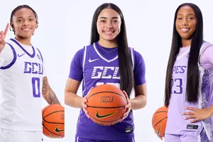 Chloe Mann, Lanelle Wright, T'yana Todd
