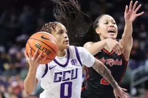 Phoenix, AZ Dec. 17, 2025: The Lopes fall 61-60 against UNLV at Global Credit Union Arena. David Kadlubowski/GCU