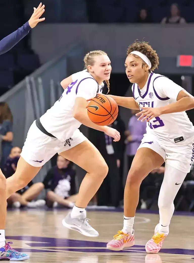 Phoenix, AZ Feb.121 2026: Then Lopes to Utah State 63-43 at Global Credit Union Arena. David Kadlubowski/GCU