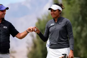 Brent Nicson, Alexis Vakasiuola