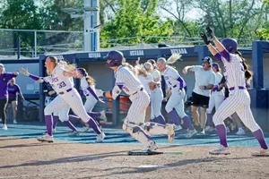 Lopes walk off UNM