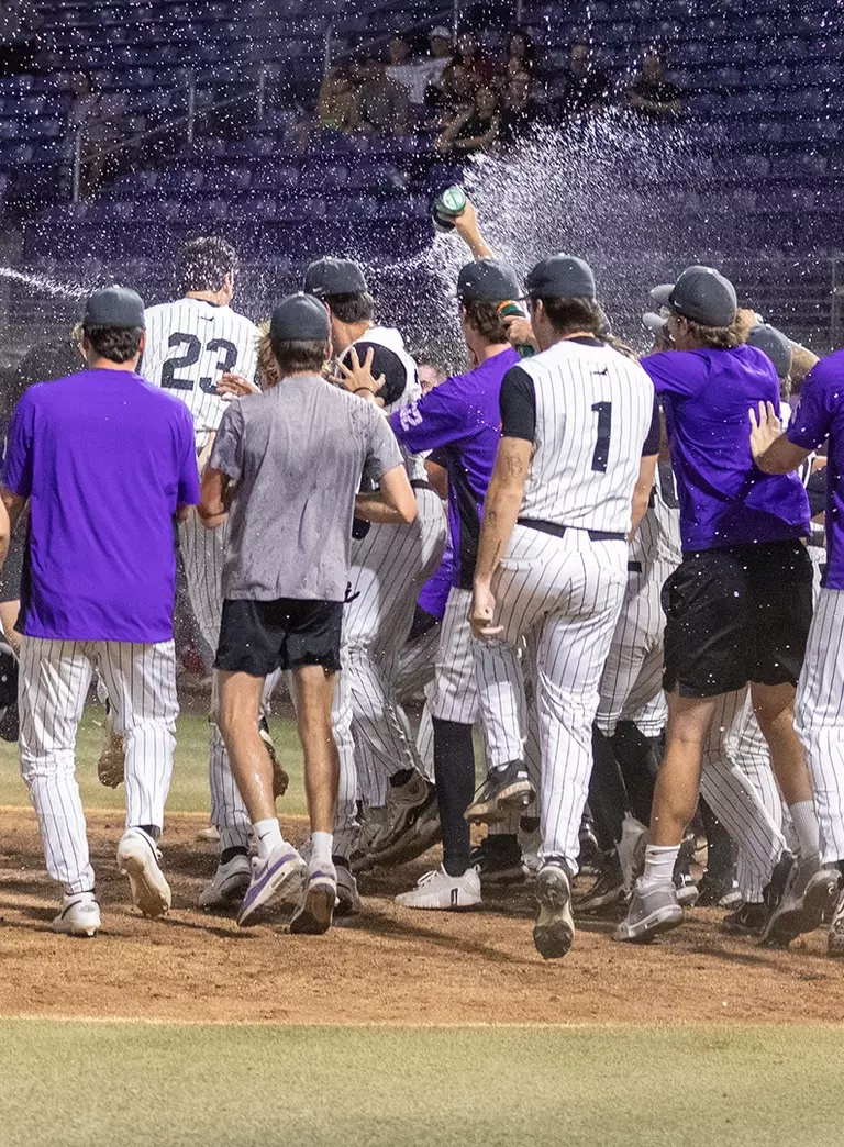 walk-off celly unm