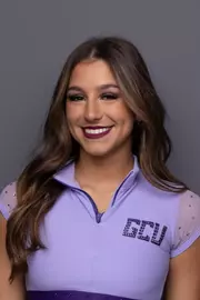 Hailey Faygenblat Headshot
