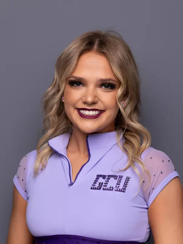 Bailey Starner Headshot