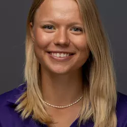 Clara Düer Headshot