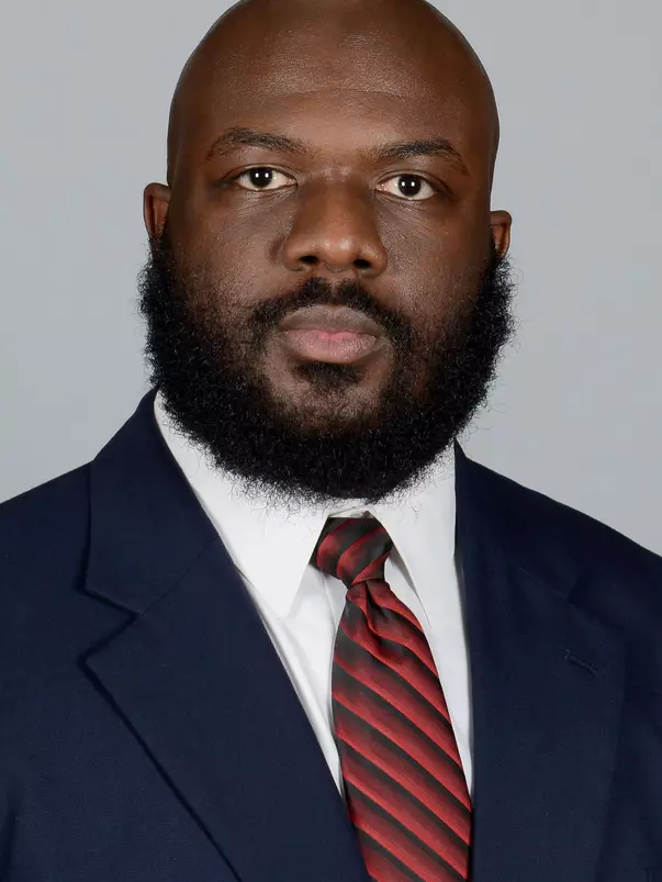 Tray Scott