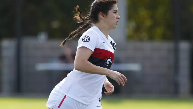 Soccer ties Alabama 1-1 on Senior Day