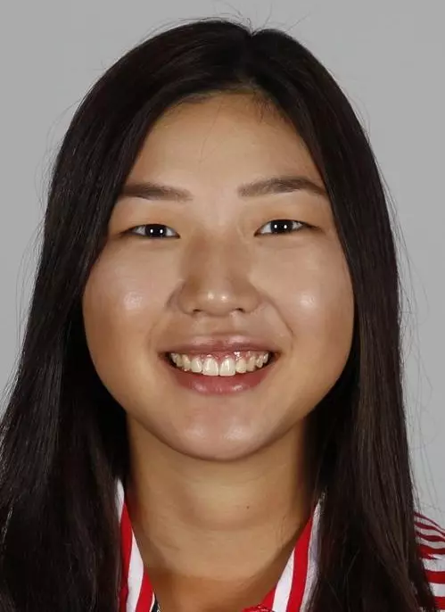 Georgia golfer Elisa Yang poses for a portrait in Butts-Mehre Heritage Hall in Athens, Ga., on Wednesday, Sep., 6, 2018. (Photo by Kristin M. Bradshaw)