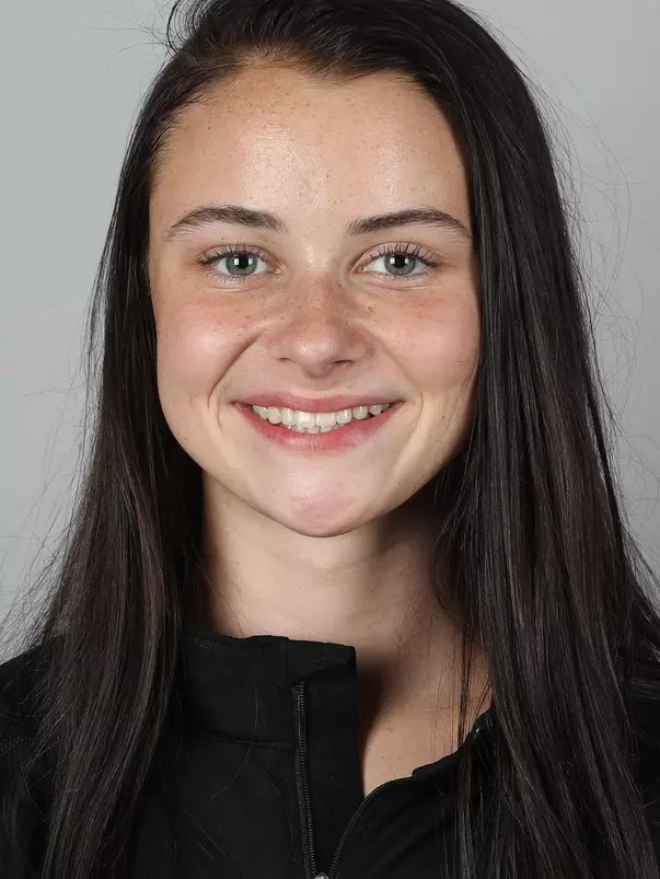 Mady Bragg (Photo by Chamberlain Smith)