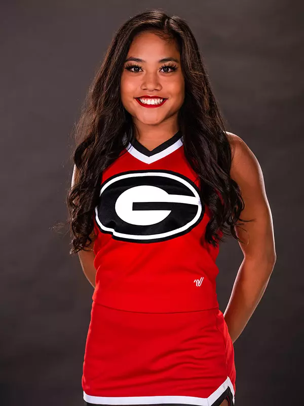 2019-20 Cheerleader - Holly N