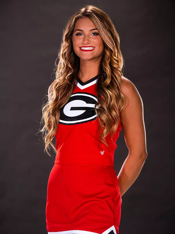 2019-20 Cheerleader - Leighton H