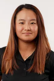 Jenny Bae 2022-23 head shot.Jenn