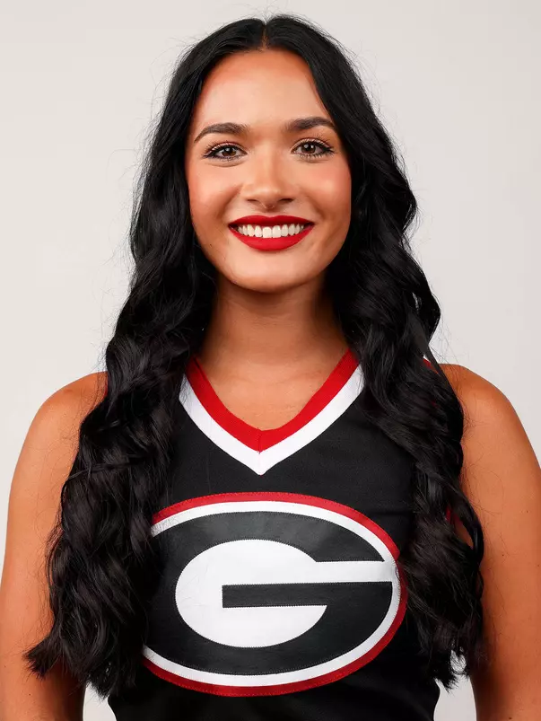 2023-24 Cheerleaders - Nguyen, Madeline