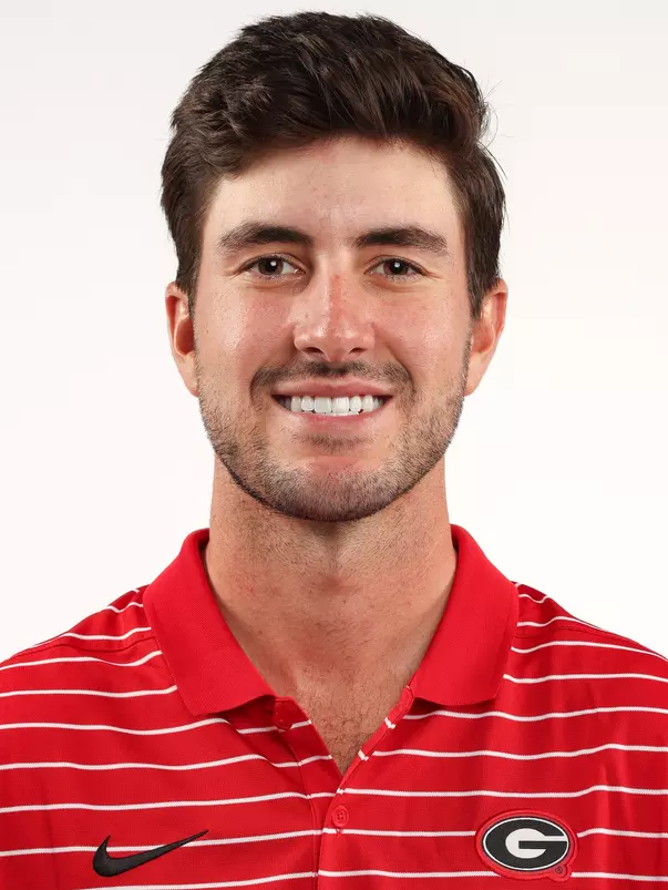 Beck Burnette headshot