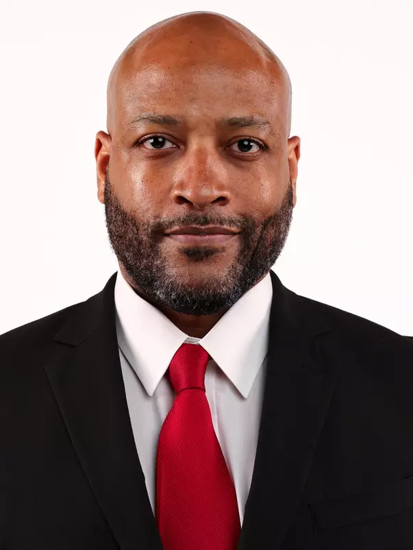 Jonas Hayes 2026-27 head shot.