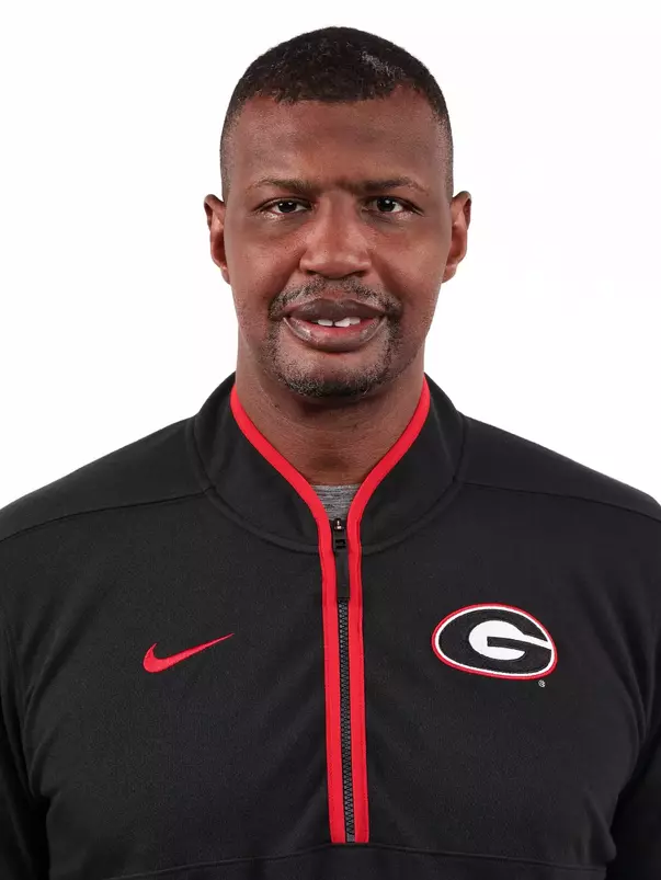 Antonio Reynolds Dean 2026-27 head shot.