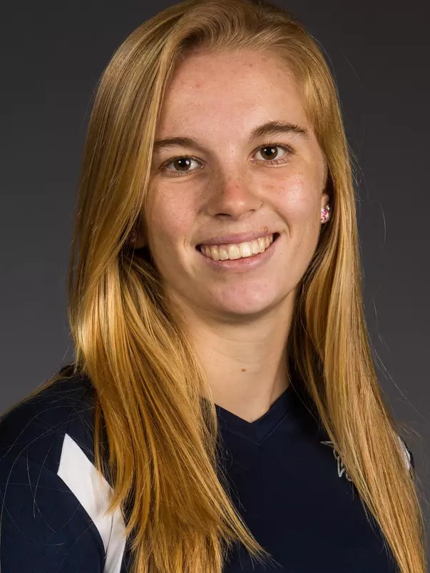 Lindsay Truscott Headshot