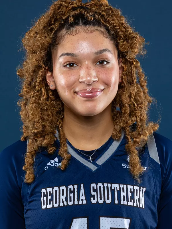 Eden Johnson 2020-21 Headshot