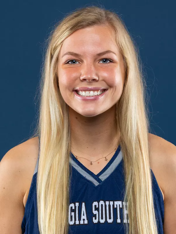 Tatum Barber 2020-21 Headshot