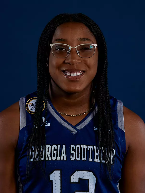 Kharringtin Collier WBB 2021-22