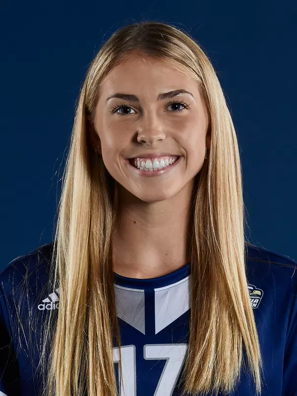 17_Megan_O_Brien_21WSOC_Headshot_WEB.jpg