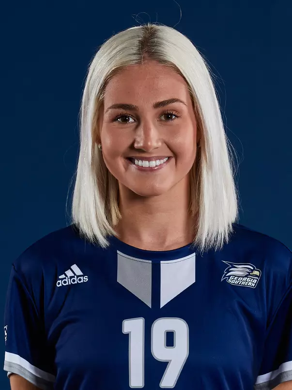 19_Vala_Kristin_Theodorsdottir_21WSOC_Headshot_WEB.jpg