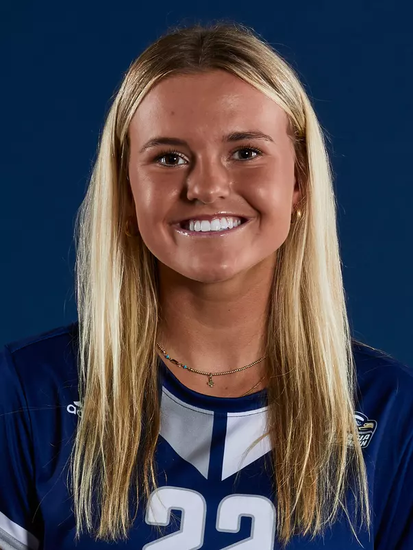 22_Courtney_Jebavy_21WSOC_Headshot_WEB.jpg