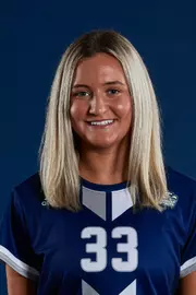 33_Taylor_Regensburger_21WSOC_Headshot_WEB.jpg