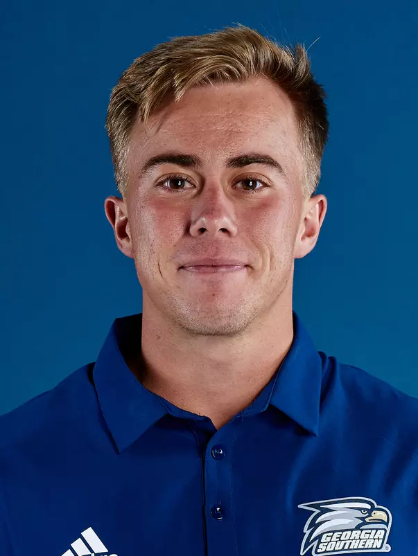 Cankus_Ege_Headshot24