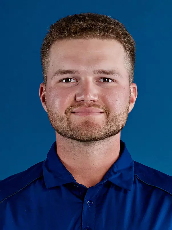 Roberts_Justin_Headshot24